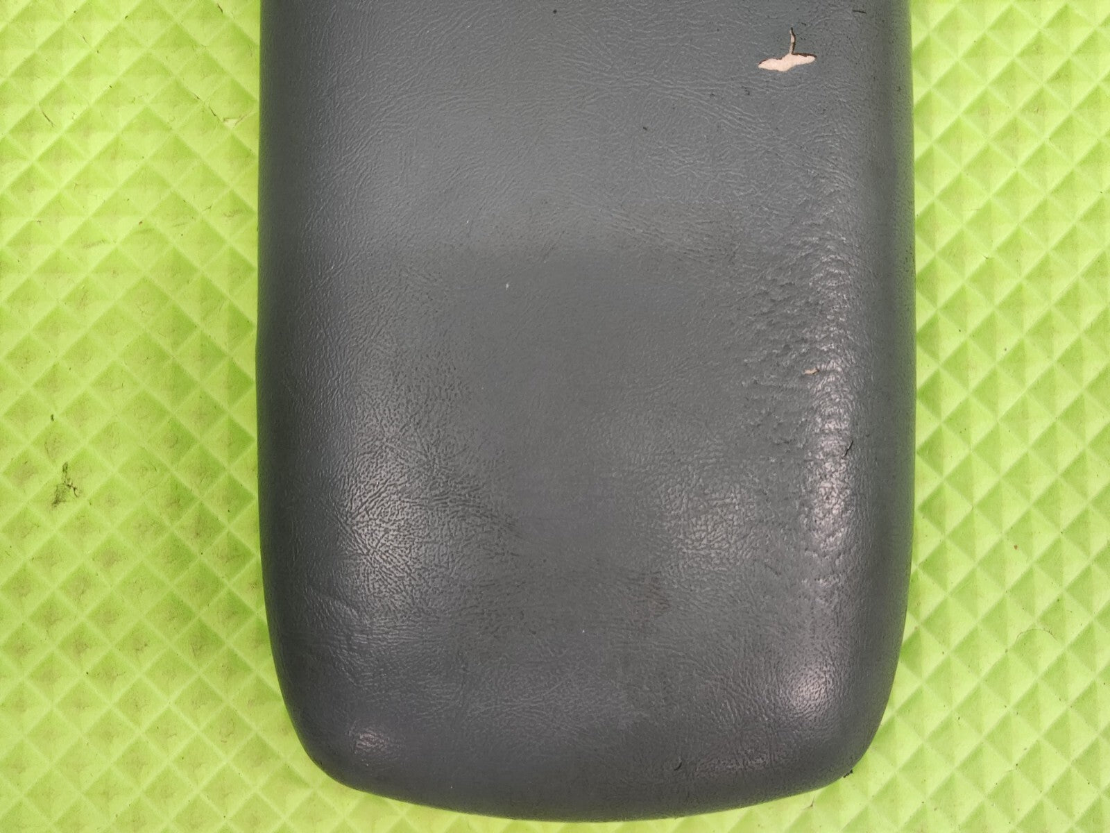 1999-2002 Ford Explorer/Explorer Sport Front Armrest Console Lid Black