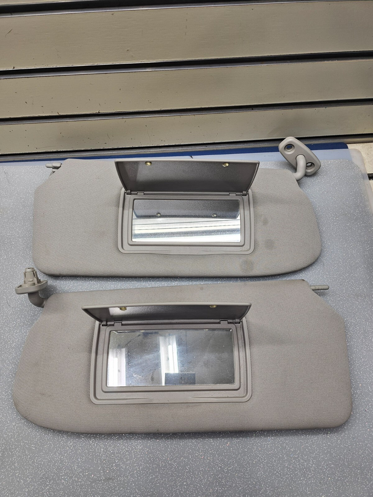 🔥07-12 NISSAN SENTRA Sun Visor Assembly Mirror Driver Passenger Pair Gray OEM