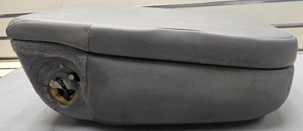 🔥02-08 Dodge RAM Center Console Jump Seat ARMREST Lid Leather/Cloth Gray JS7