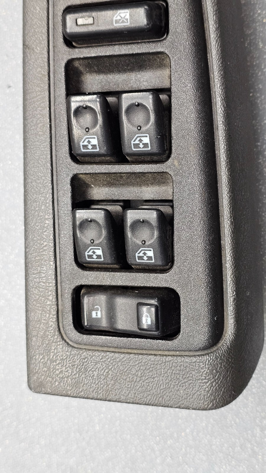 🔥03-06 Silverado ESCALADE 4D LEFT Driver Master Power Window Switch Black WS4