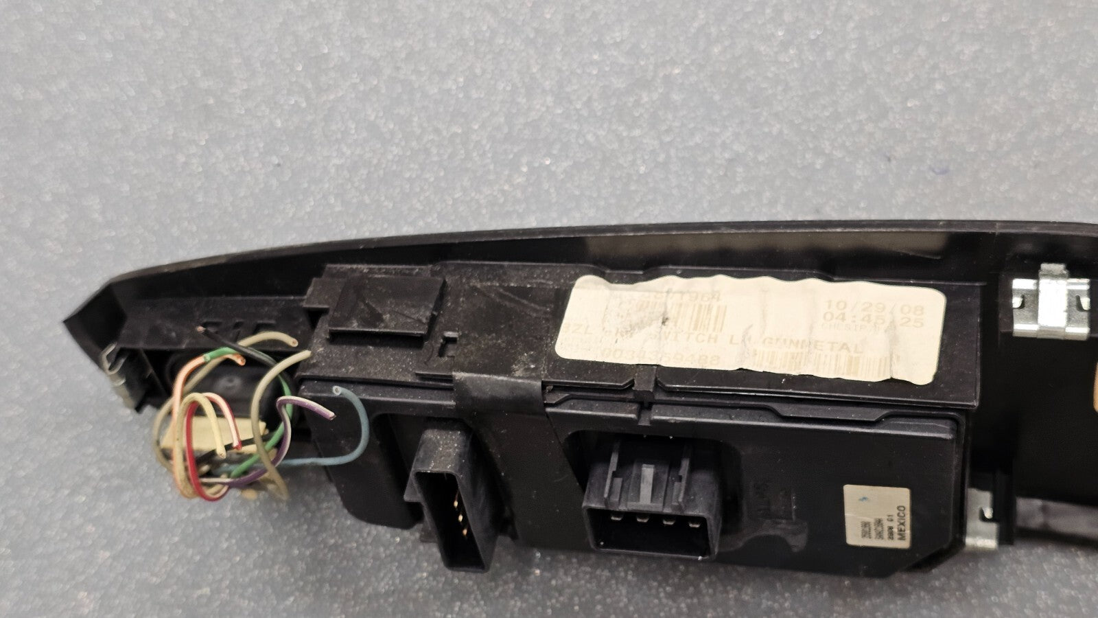 🔥05-08 Pontiac G6 Left Driver Master Power Door Window Switch Assembly SILVER