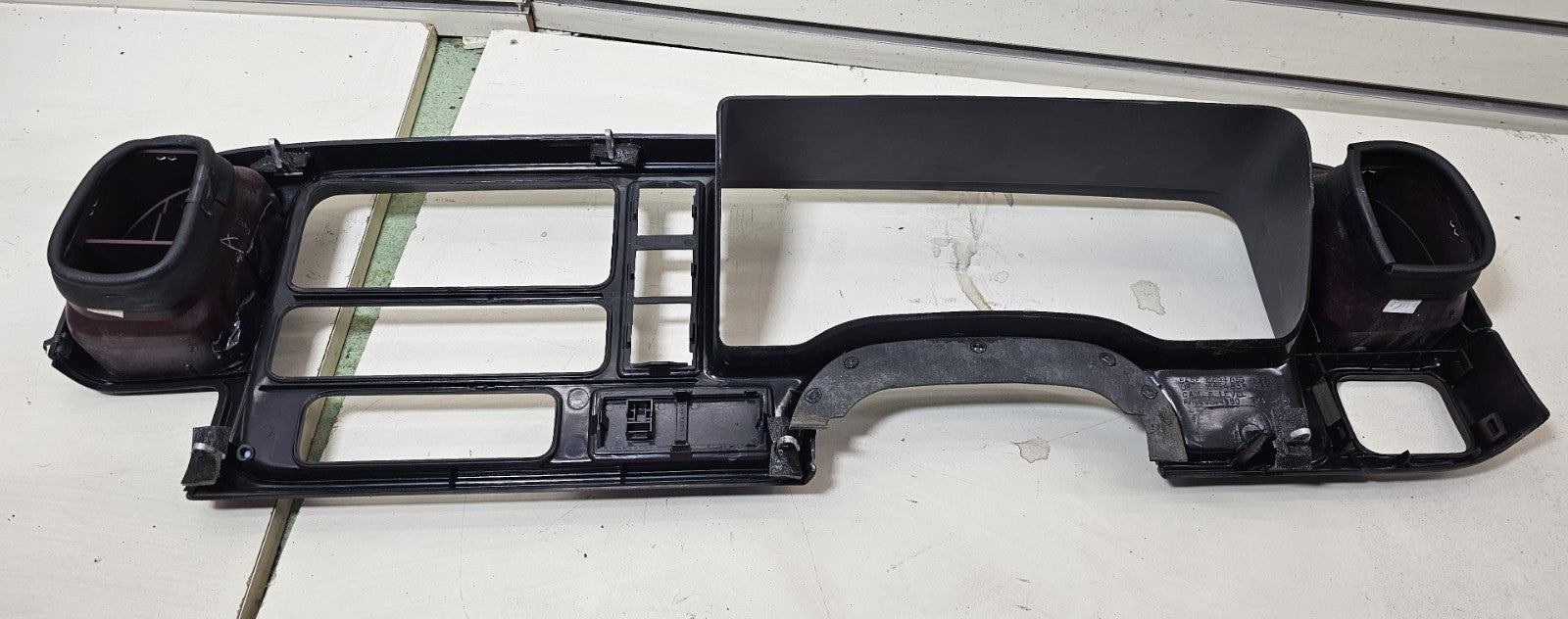 95-99 CHEVY GMC TRUCK CK Instrument Cluster Gauge Speedo Dash Panel Bezel RED C3
