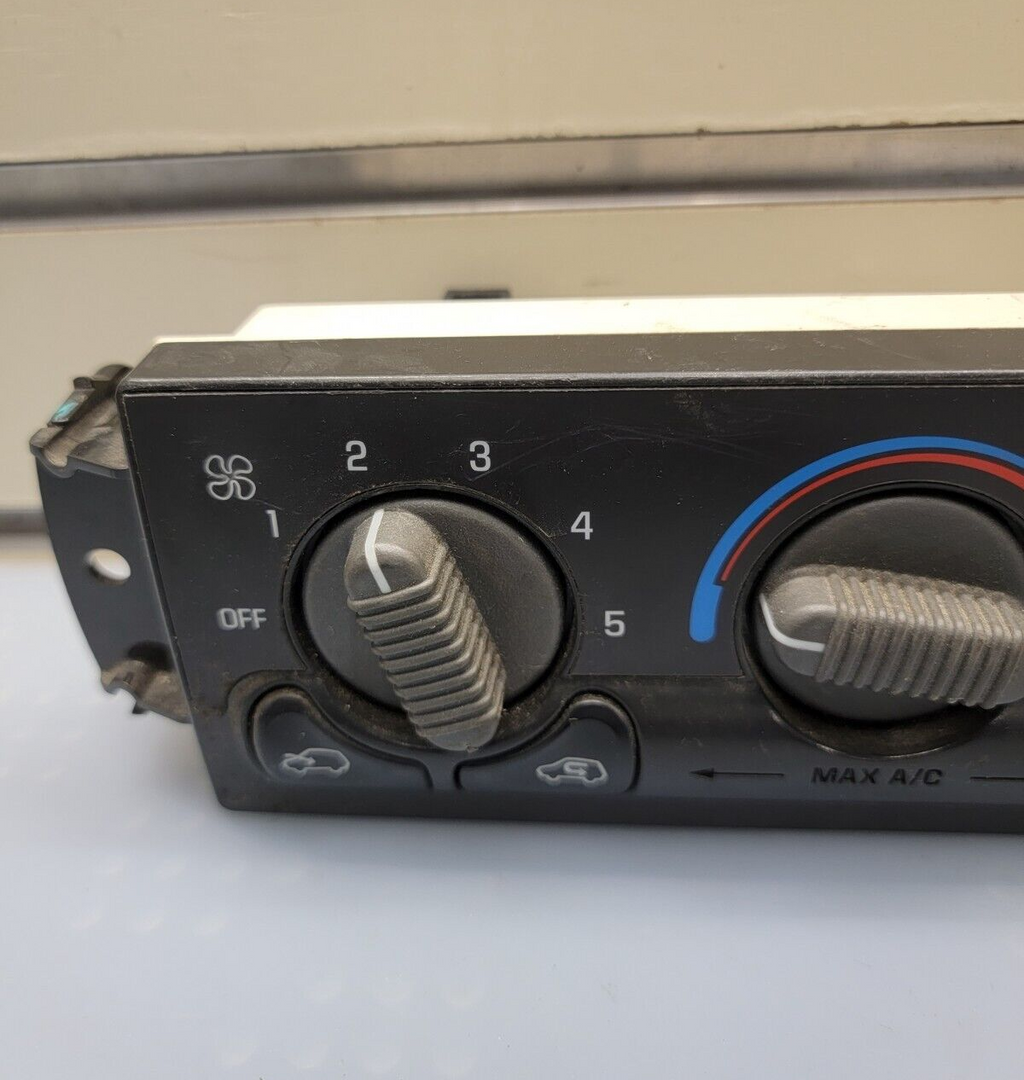 🔥99 -02 Chevrolet Tahoe Yukon A/C Heater Climate Control Unit Temperature OEM