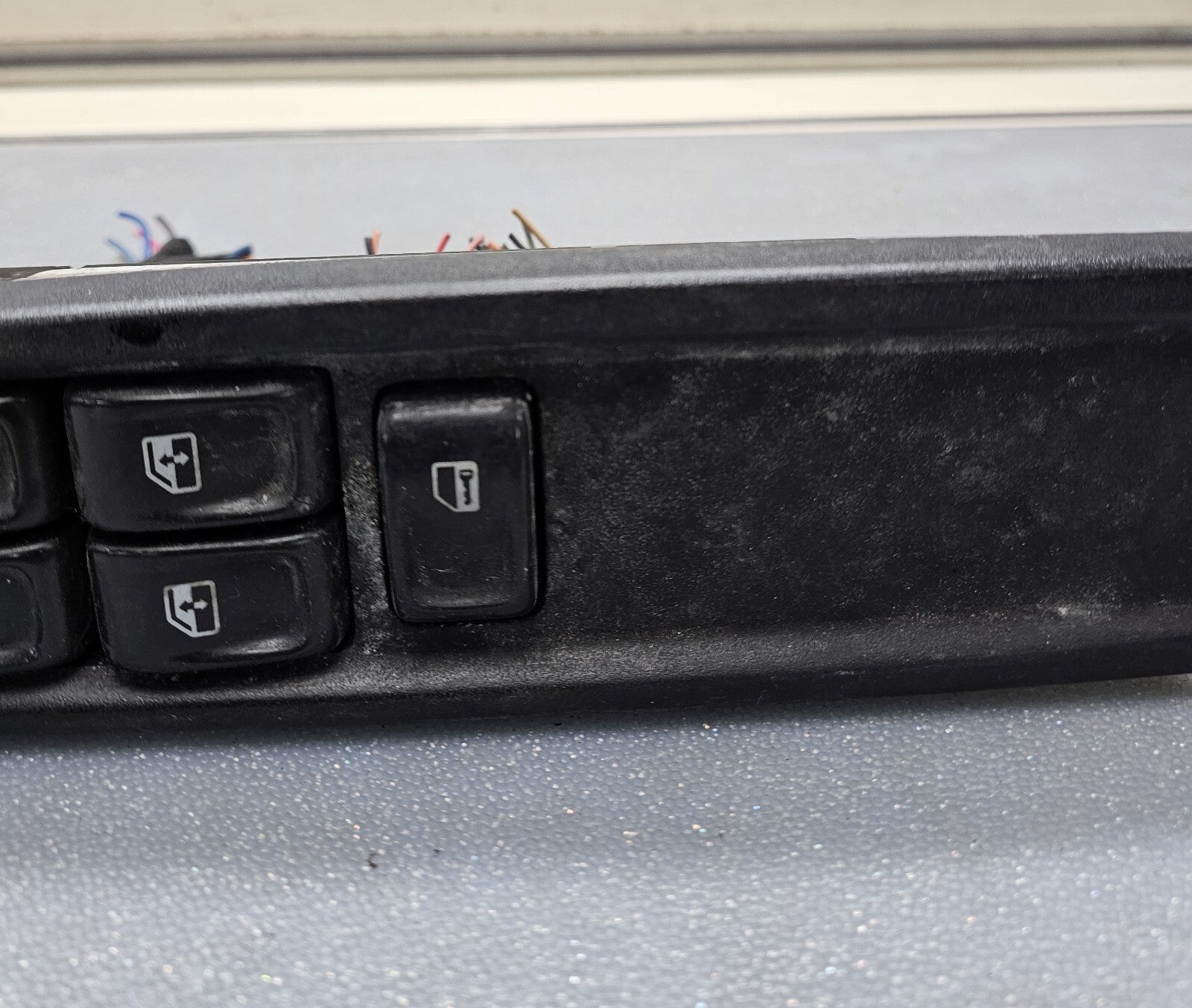 🔥02-05 GMC ENVOY Window Switch Front LEFT Master Driver Side BLACK WS22