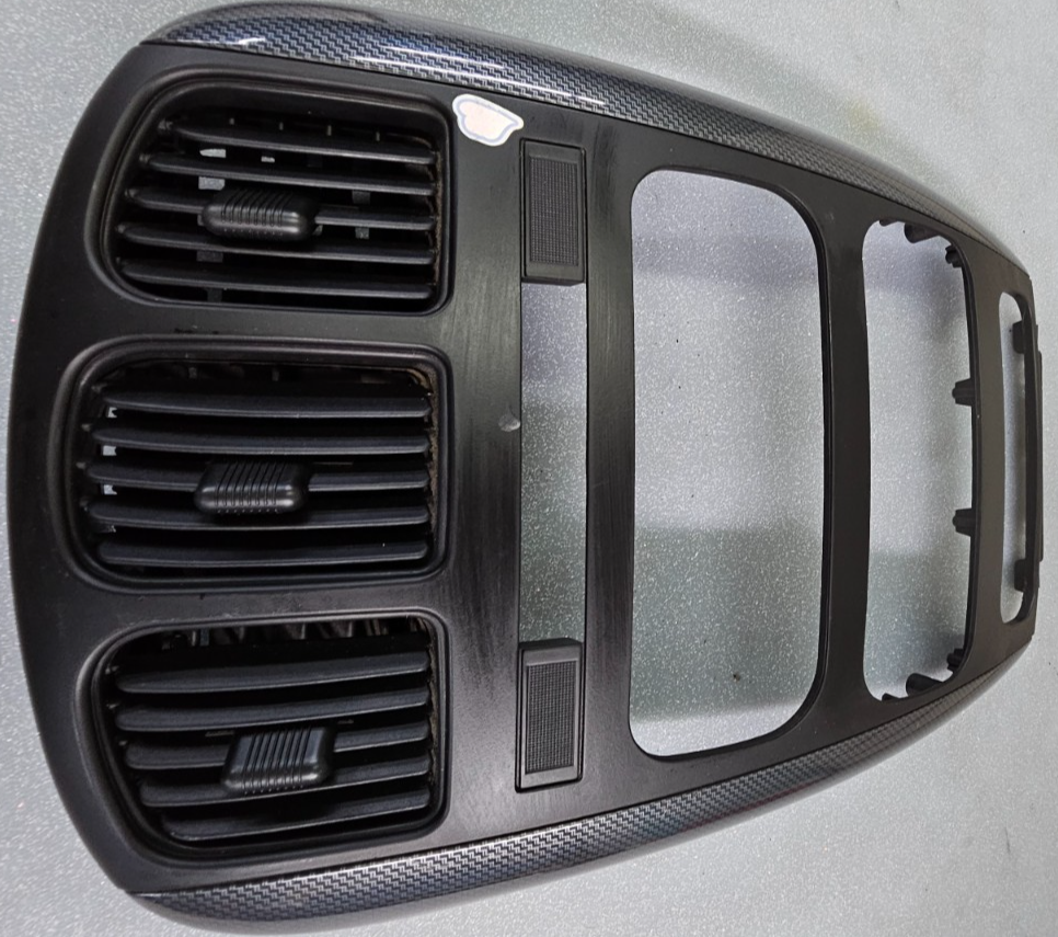 🔥01-07 Caravan Town Country Dash Radio Stereo Climate TRIM Panel Bezel Black
