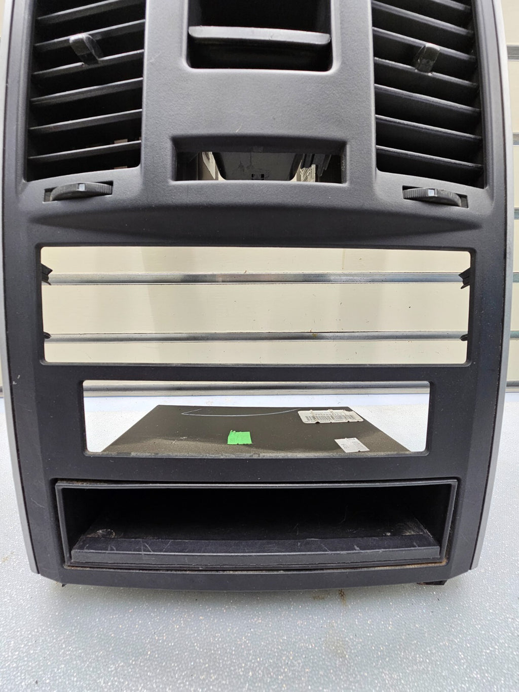 🔥08-10 DODGE CARAVAN A/C HEATER TEMPERATURE CLIMATE CONTROL RADIO BEZEL  BLACK