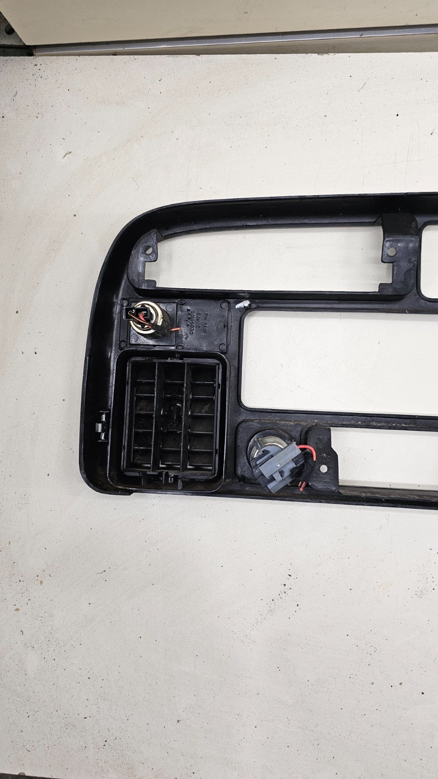 🔥94-97 Dodge Ram Dash Instrument Speedometer Cluster Trim Bezel Panel Black