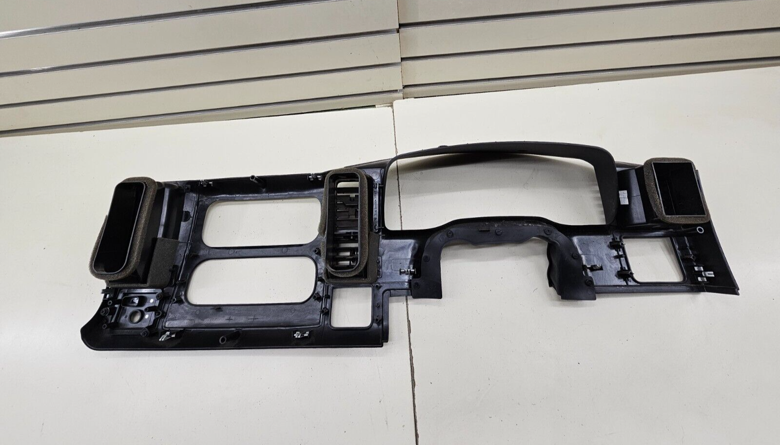 01-04 Dakota Durango Dash Instrument Cluster Speedometer Bezel Trim Panel Black