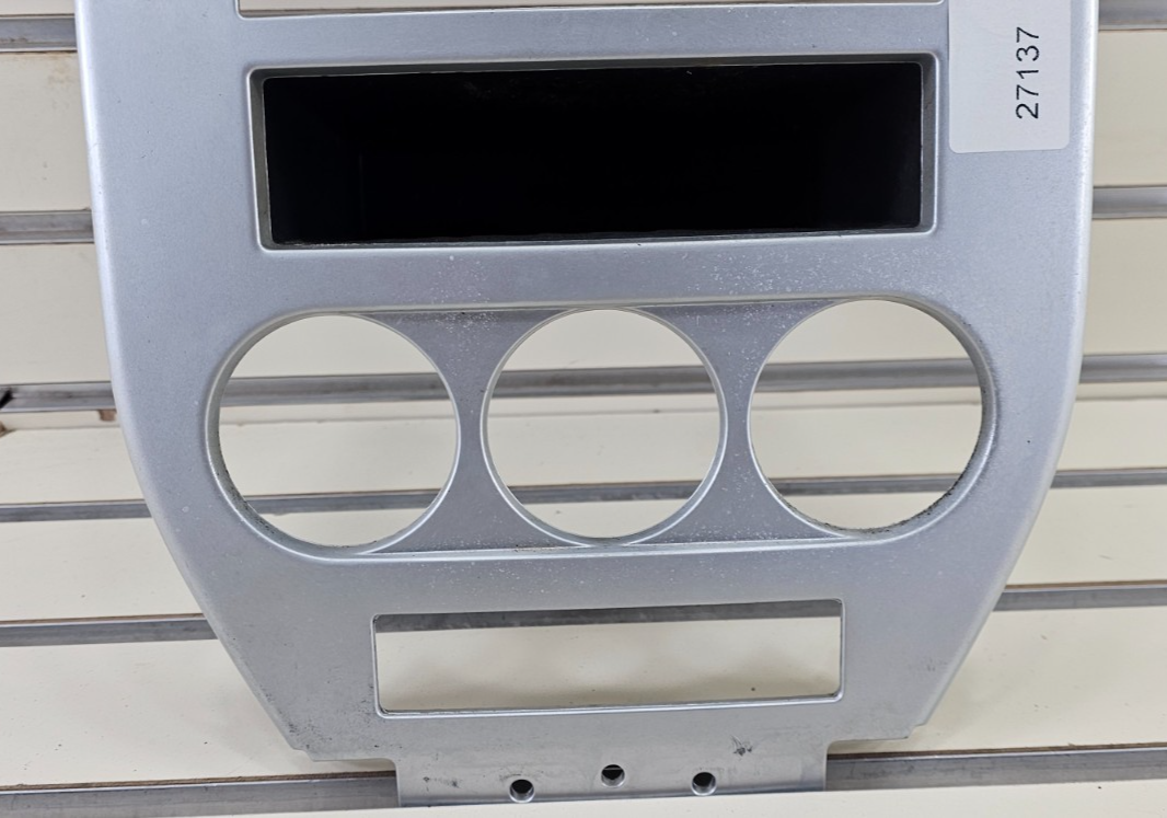 🔥07-09 Dodge CALIBER Dash Radio Center BEZEL Climate Dash Trim Vents SILVER B15