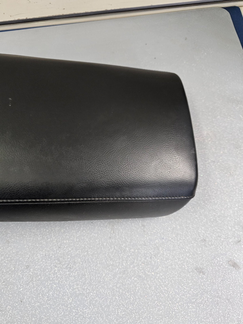 🔥09-14 NISSAN MURANO CENTER FRONT CONSOLE ARM REST LID PAD COVER LEATHER OEM