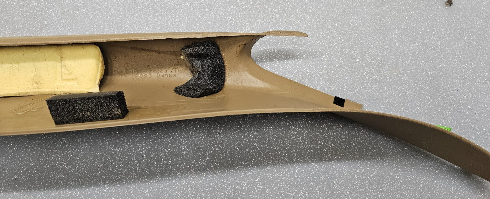 🔥99-06 SILVERADO SIERRA Roof Molding A PILLAR Trim LEFT Driver OAK DARK TAN P3