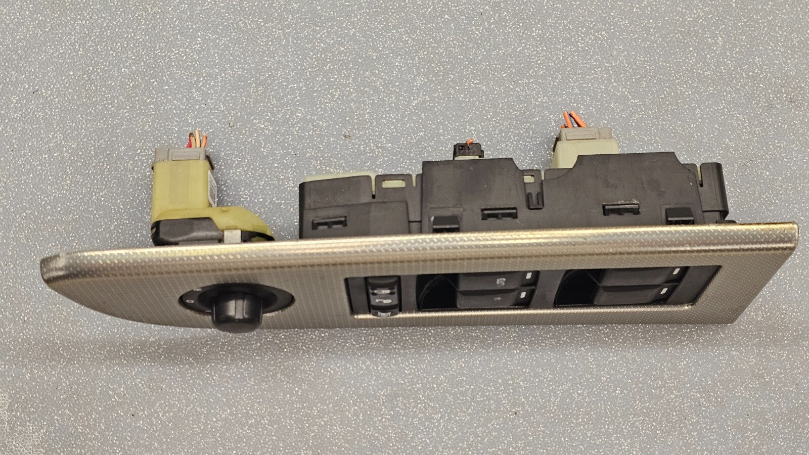 07-14 Charger 05-10 Grand Cherokee Left Driver Master Window Switch Lock Silver