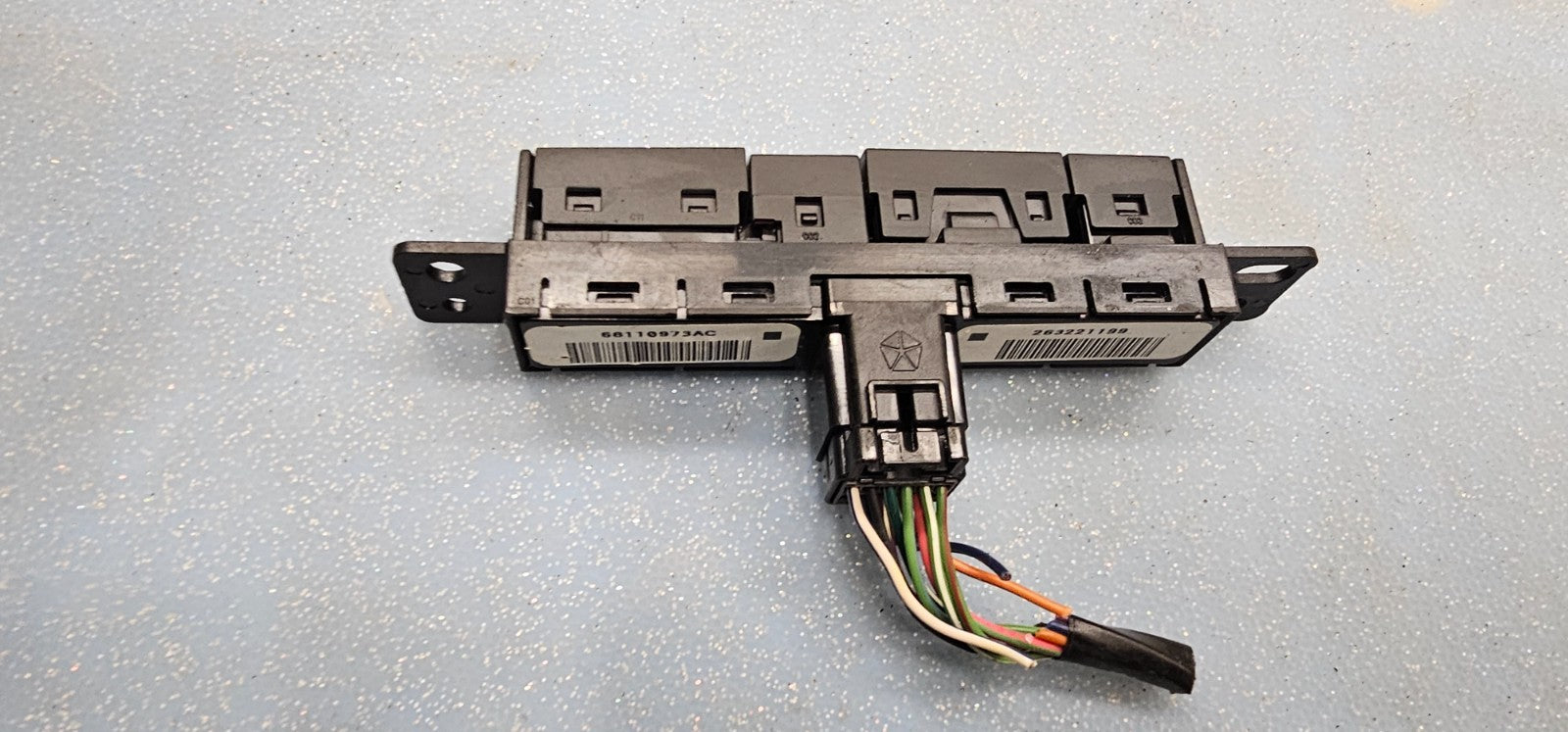 🔥12-20 Town Country Grand Caravan Traction Switch Power Hazard Light Econ 110V