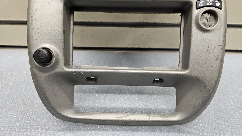 95-10 Ford Ranger EXPLORER Center Dash Radio Trim Surround Bezel Trim SILVER B2