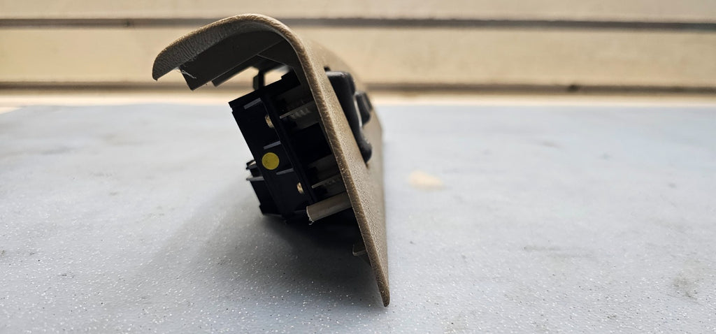 🔥99-02 Silverado SIERRA Front RIGHT Passenger Power Window Switch Lock TAN