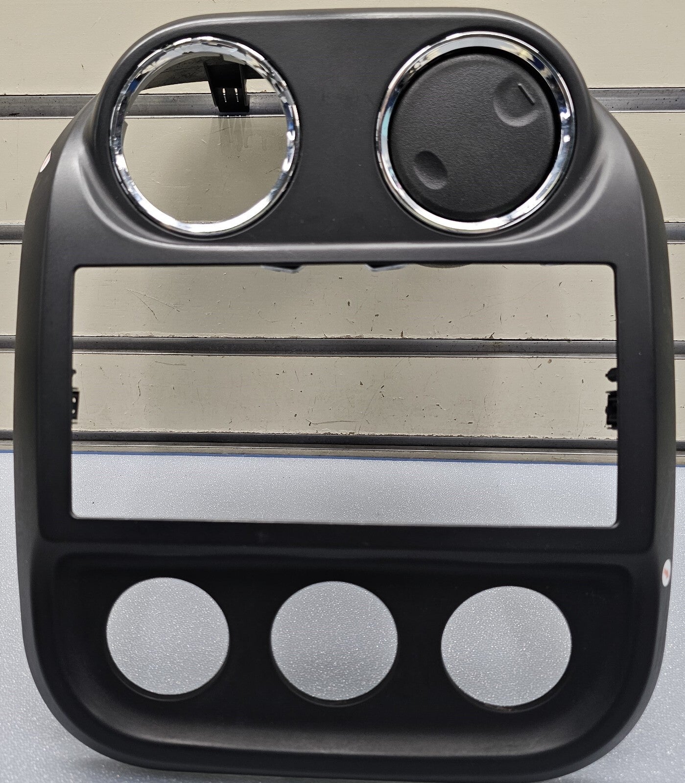 🔥10-16 Compass Patriot Dash FM Radio Climate Trim Bezel Instrument Panel BLACK