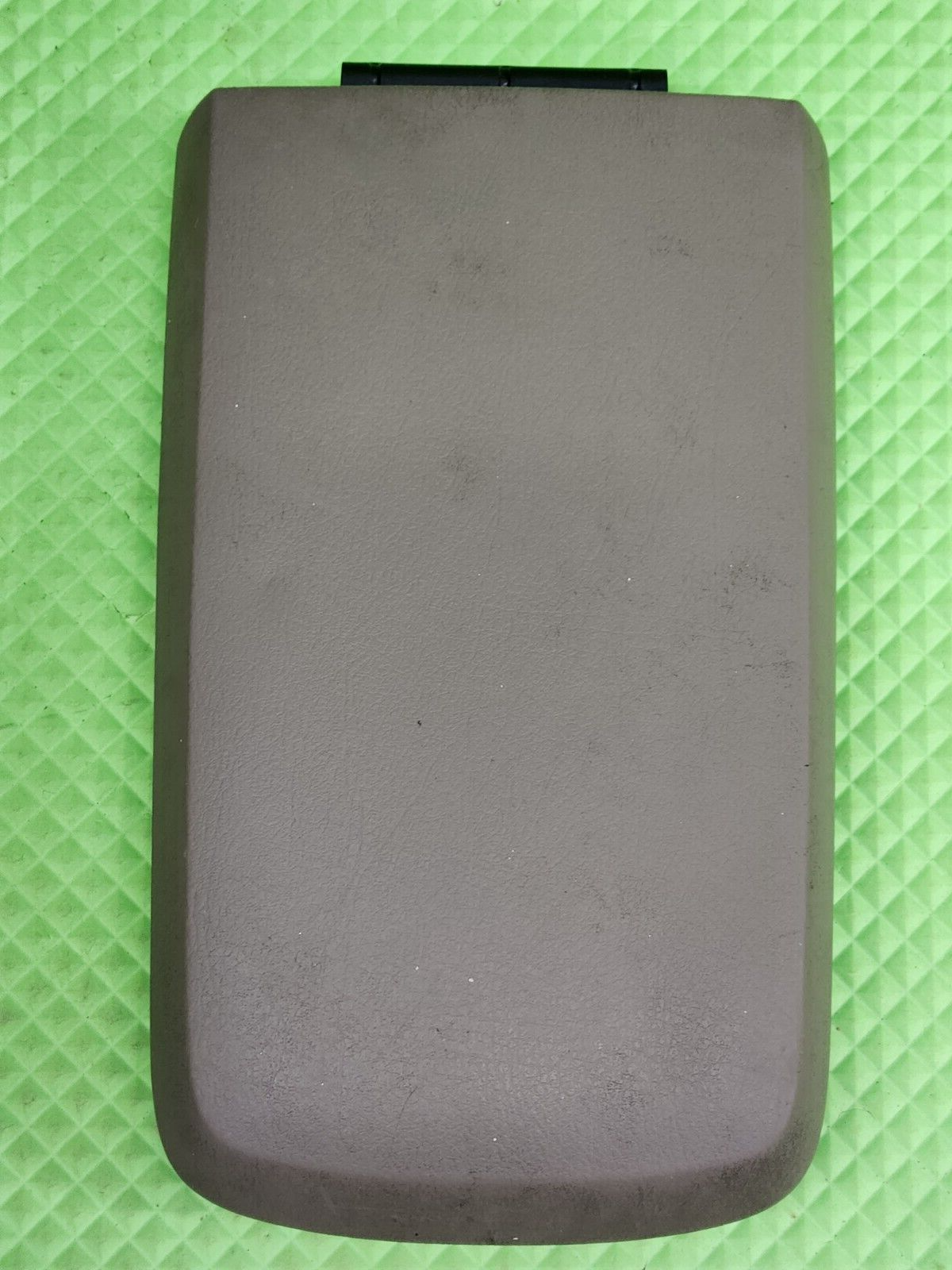 2002-2005 FORD EXPLORER Mercury Mountaineer Armrest Assembly DARK GRAY