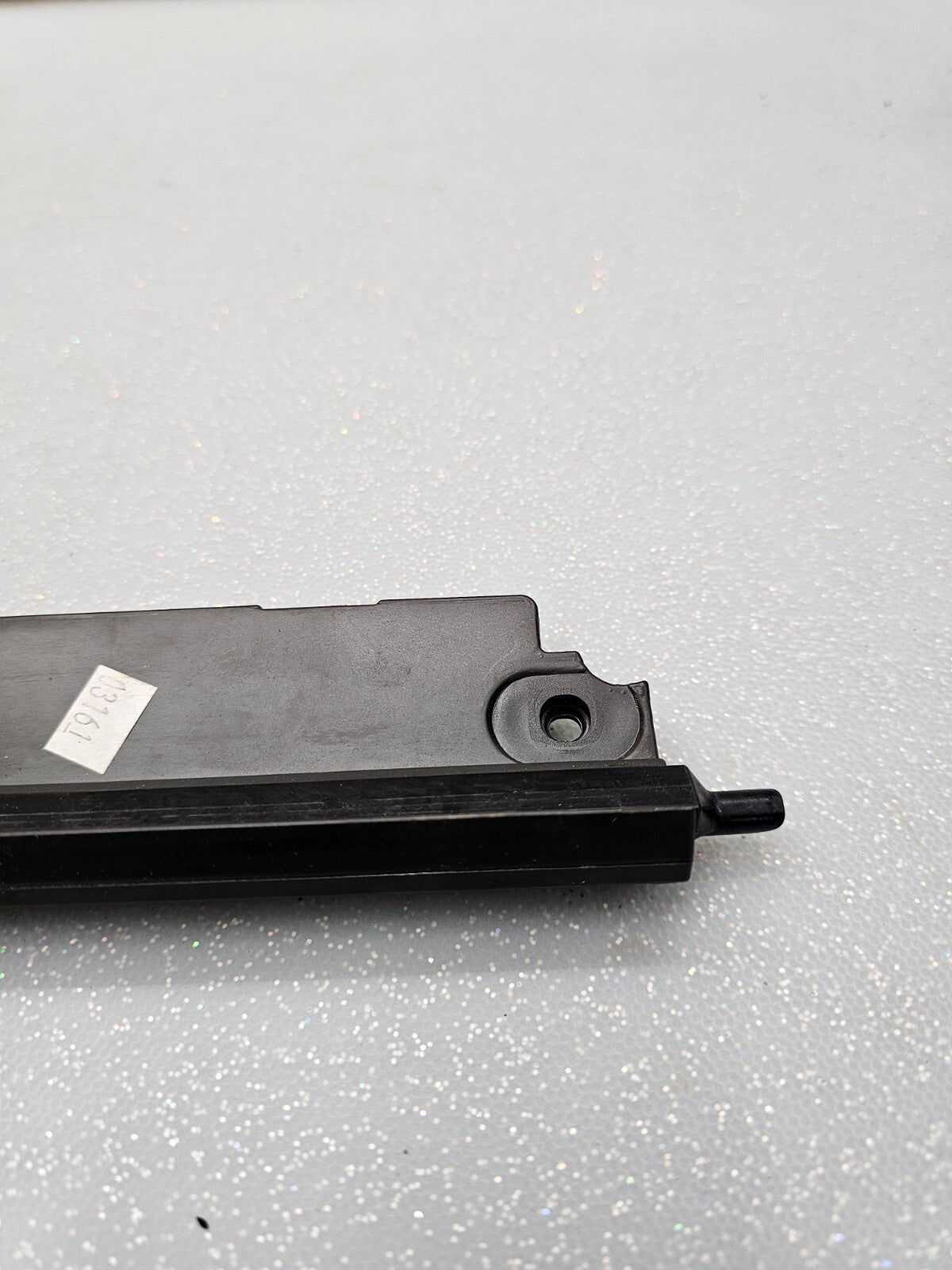 05-12 Nissan Pathfinder 05-19 Frontier Xterra Glove Box Latch Handle Compartment