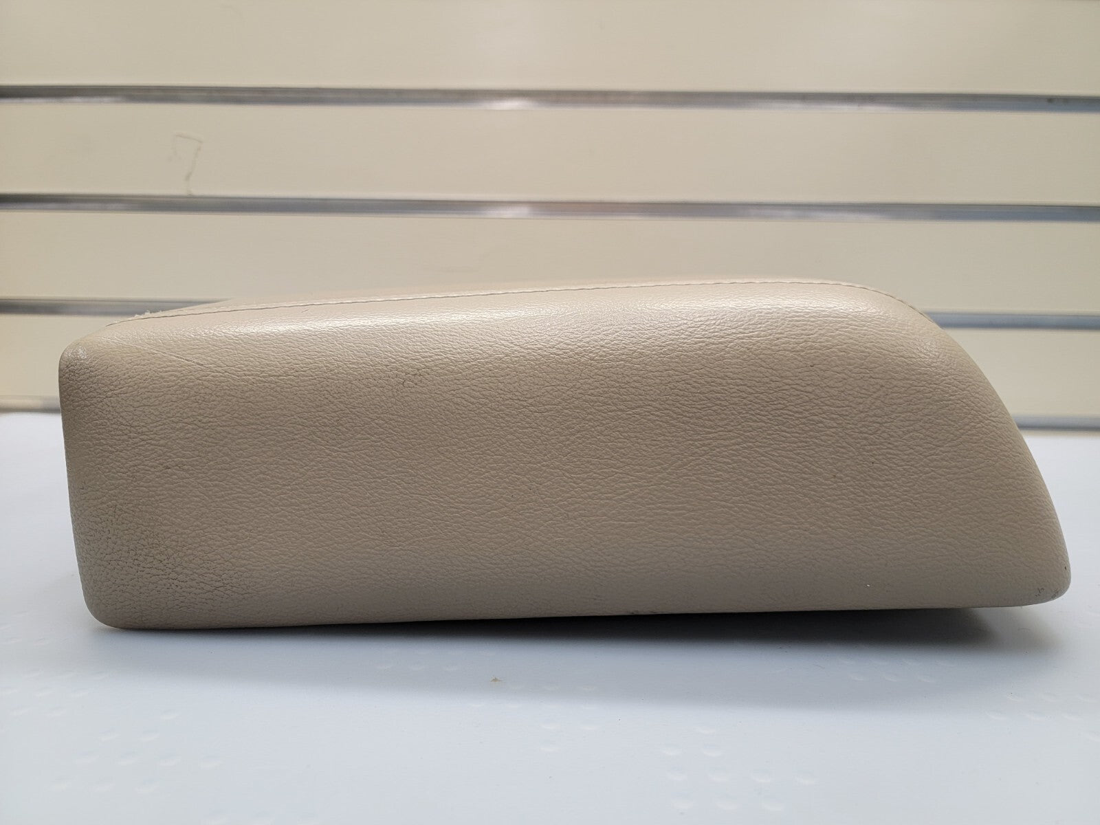 2007-2014 Ford Expedition Center Console Cover Armrest Lid TAN OEM