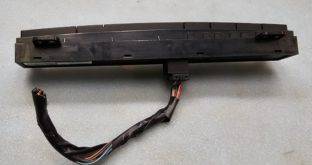 🔥06-07 Grand Cherokee Commander Information Switch Control Instrument Panel