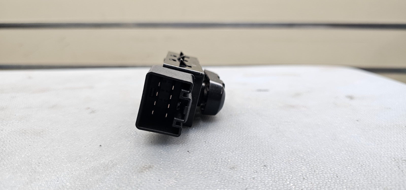 🔥06-19 Explorer Milan 6 Way Adjustment Front Seat Power Switch Bezel Assembly