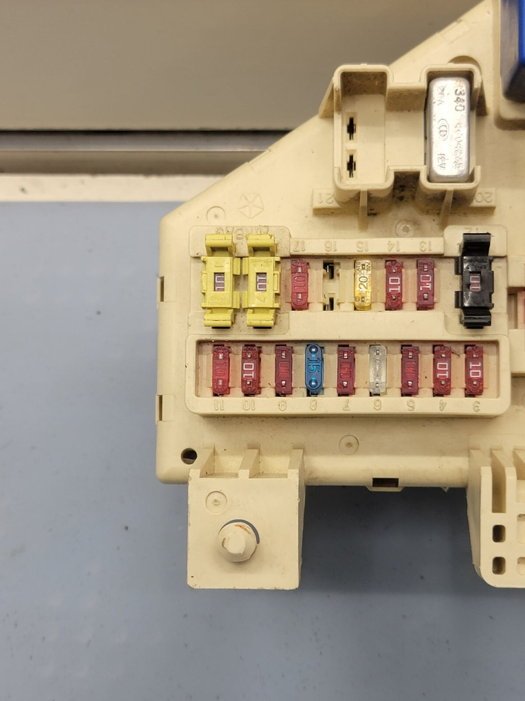 🔥1998-2002 Dodge Ram 1500 2500 3500 interior Dash CABIN Fuse box panel OEM