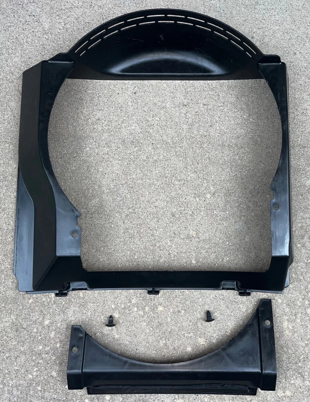 🔥93-98 Jeep Grand Cherokee ZJ Cooling Fan Radiator Shroud 5.2 V8 OEM