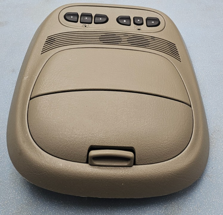 🔥02-09 TRAILBLAZER ENVOY OVERHEAD CONSOLE DOME LIGHT MAP STORAGE ASSEMBLY TAN