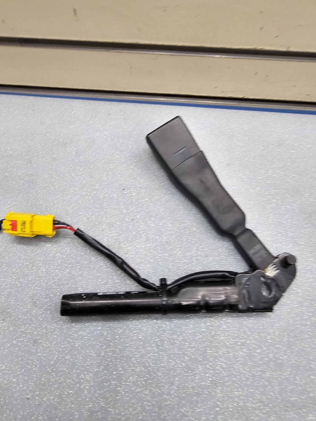 🔥11-20 GRAND CARAVAN TOWN COUNTRY LEFT DRIVER FRONT SEAT BELT BUCKLE LATCH OEM