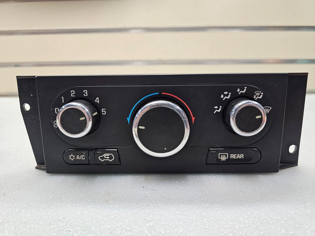 02-07 Buick Rendezvous Dash A/C Heater Climate Control Temperature Conditioning