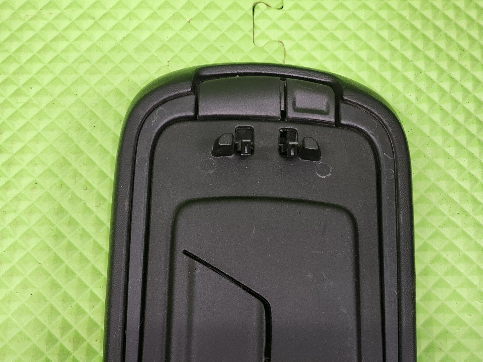 🔥2011-2014 CHRYSLER 200 DODGE AVENGER CENTER CONSOLE LID ARM REST BLACK