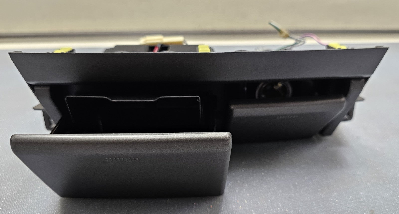🔥03-09 Lexus GX470 Dash center ashtray storage compartment OEM Gray