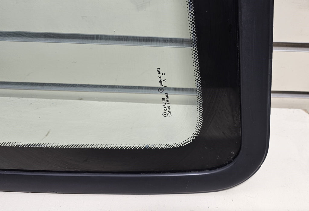 92-96 FORD F-150 F-250 F-350 Rear Side RH Window Passenger Quarter Glass Fits