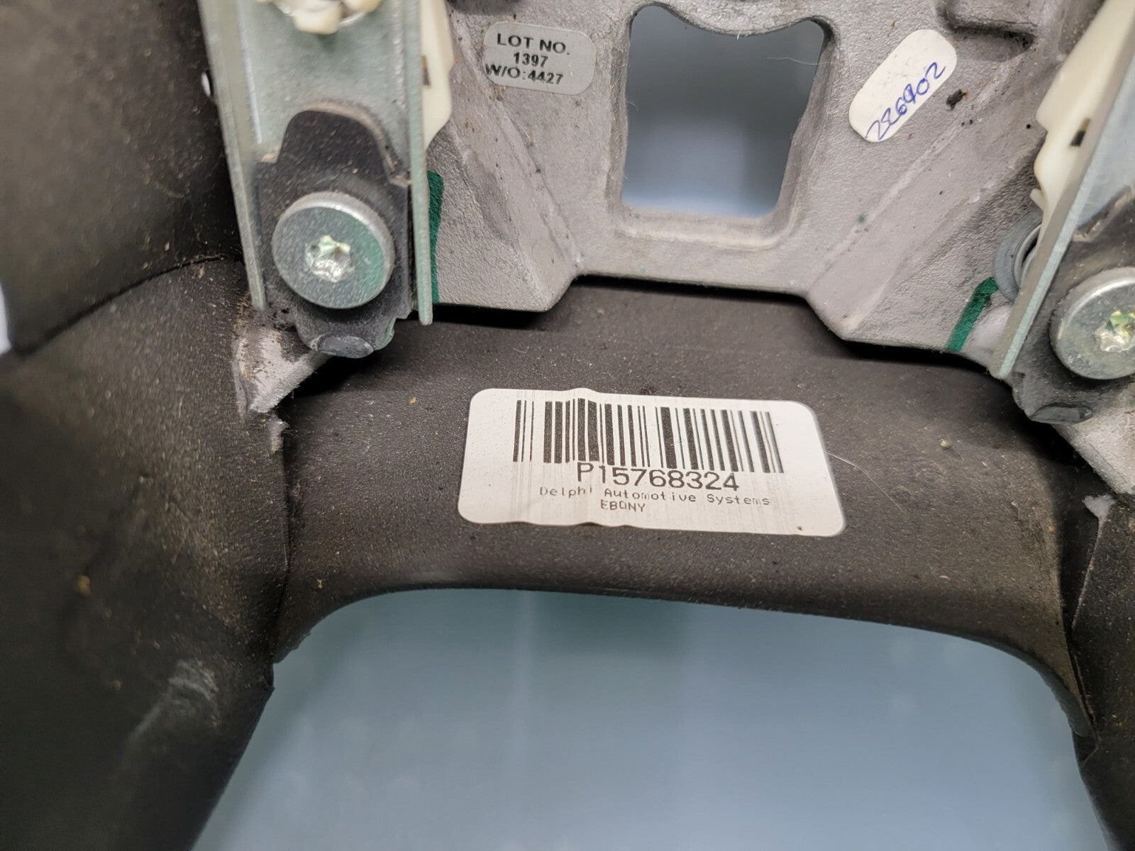 🔥03-06 SILVERADO SIERRA YUKON TAHOE SUBURBAN STEERING WHEEL LEATHER BLACK