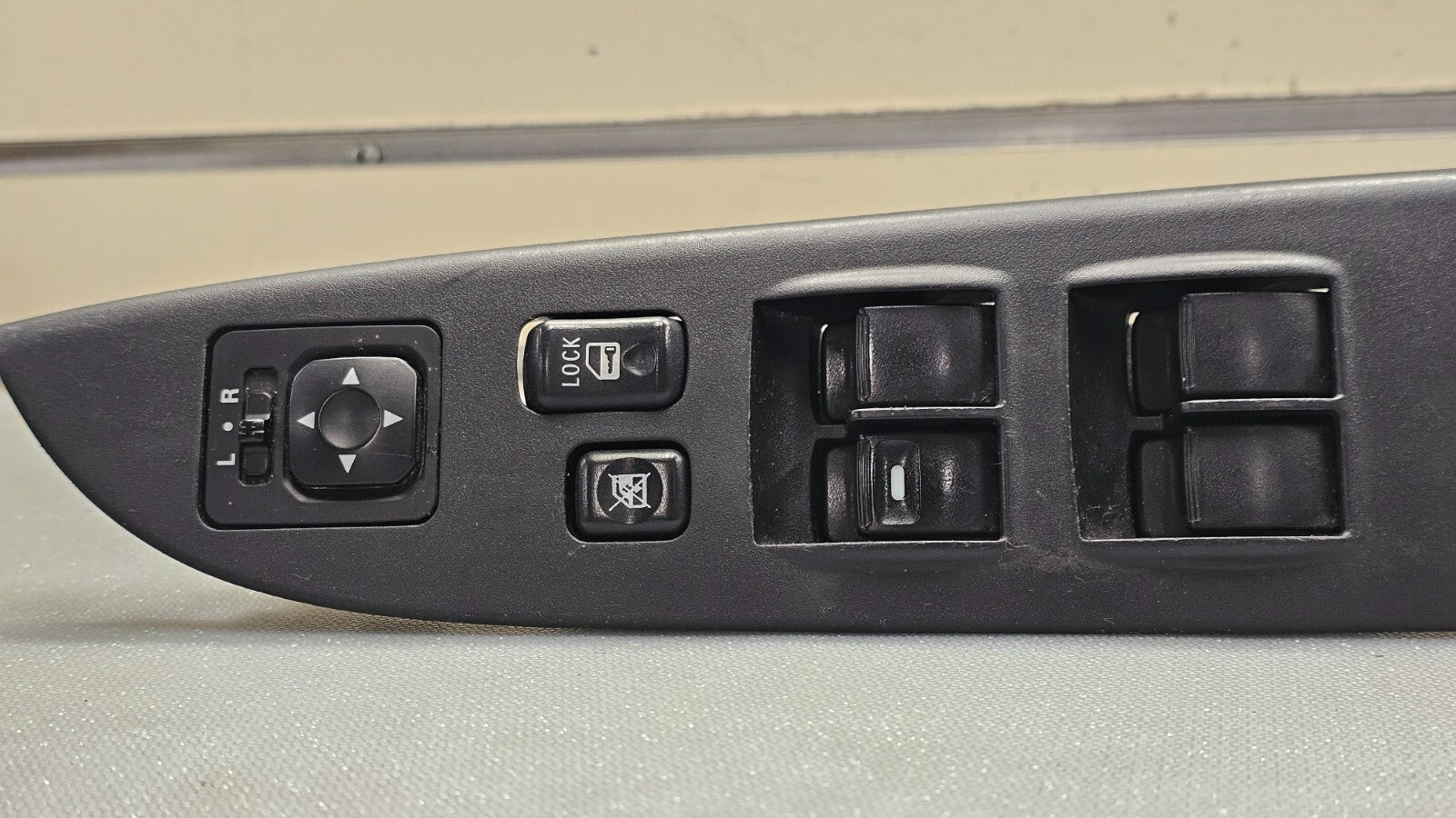11-16 MITSUBISHI ASX RVR FRONT LEFT DRIVER MASTER POWER DOOR WINDOW SWITCH BLACK