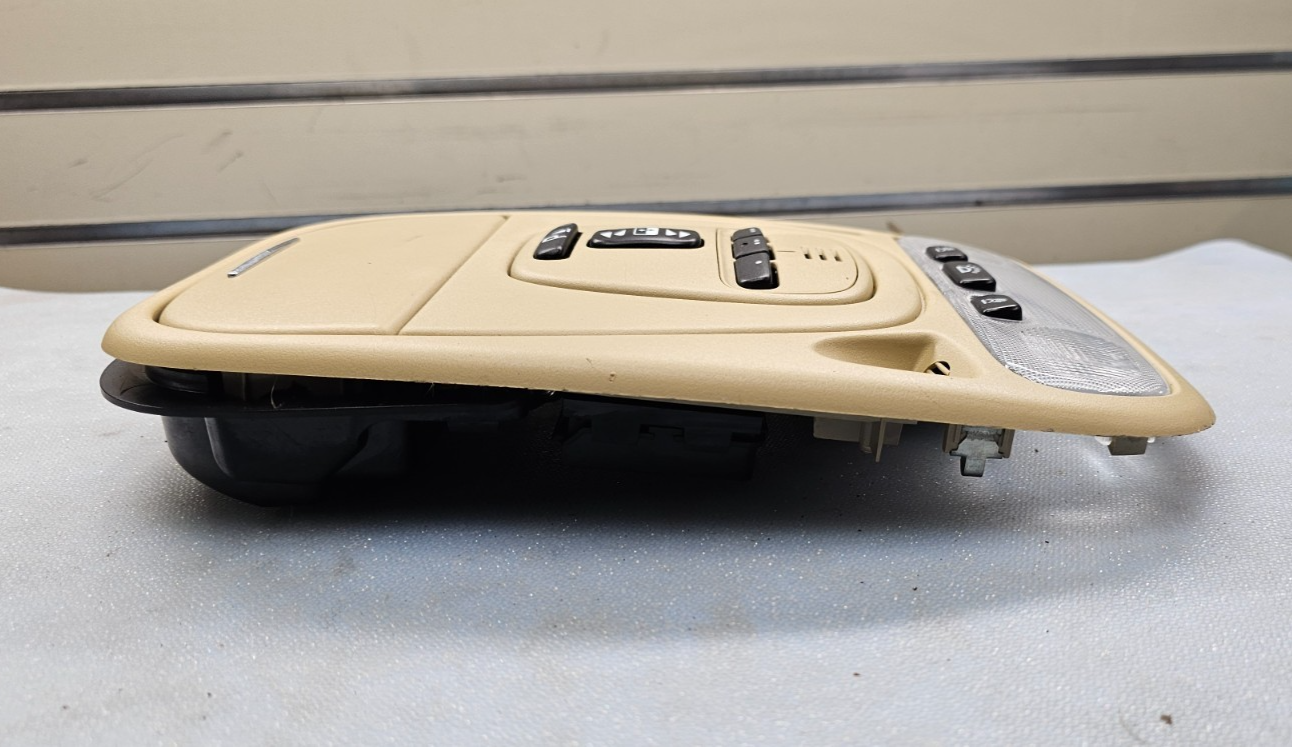 🔥2001-2008 Jaguar XKR XK X150 Dome Light Overhead Map Lamp Light TAN OEM