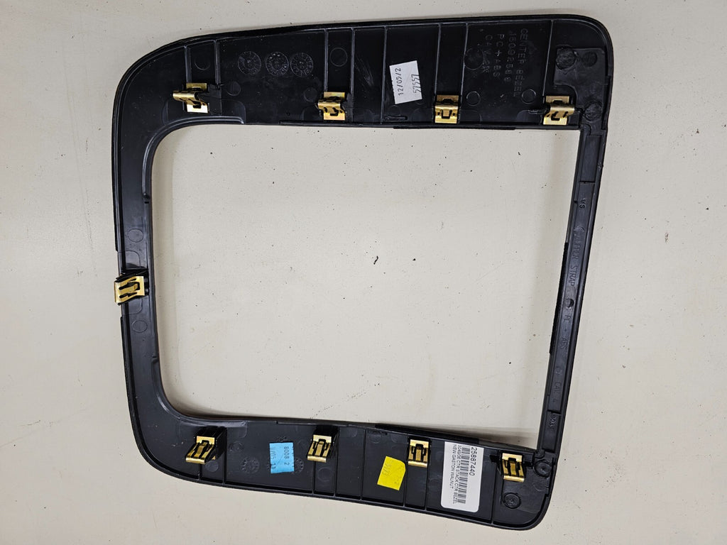 🔥07-13 SUBURBAN TAHOE YUKON CENTER DASH RADIO SUUROUND BEZEL TRIM ASSEMBLY WOOD