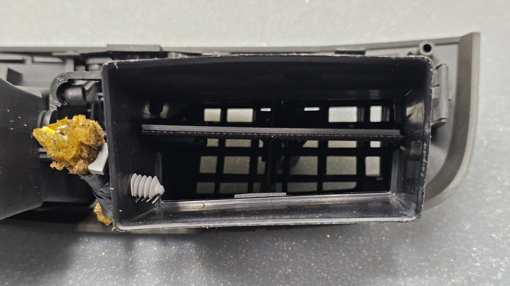 🔥03-07 CADILLAC CTS FRONT Center Dash Dual Air Vent Heater Conditioning Black