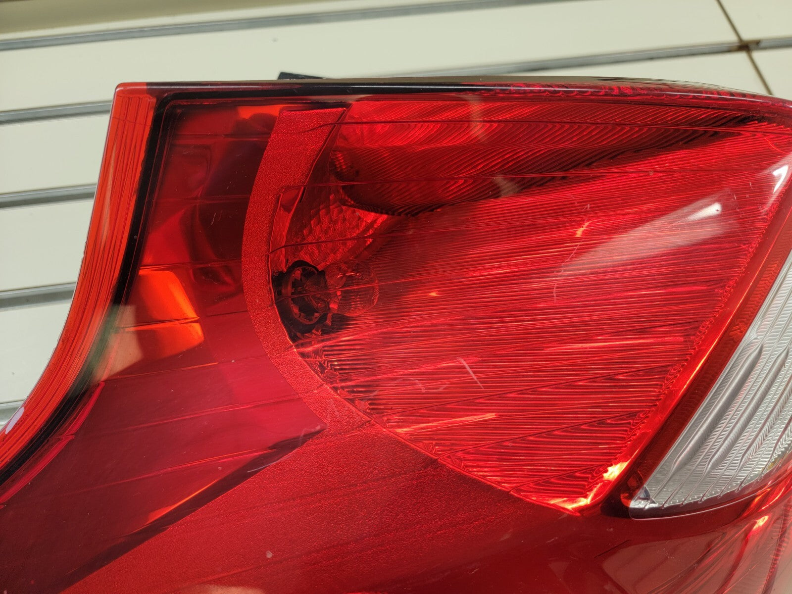 🔥2012-2014 Ford Focus Hatchback Tail Light taillight LEFT DRIVER side