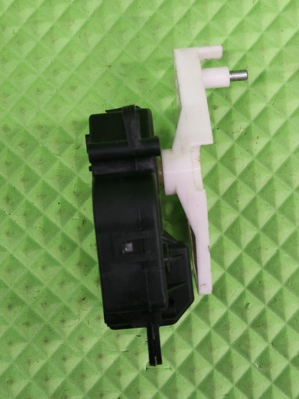 2005-2010 HONDA ODYSSEY A/C HEATER BLEND DOOR ACTUATOR OEM BLACK