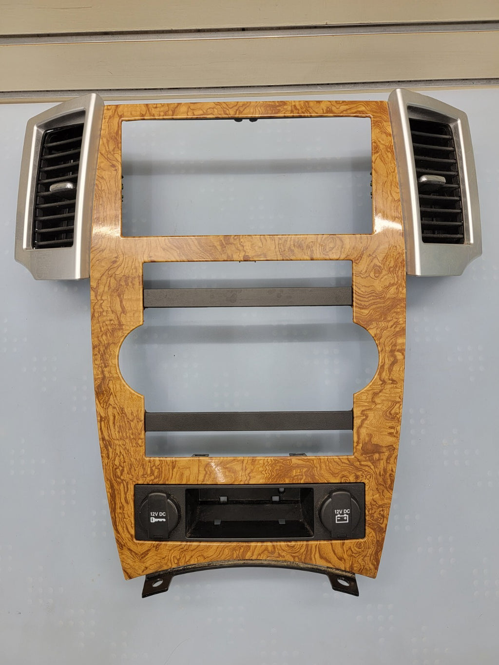 🔥2008-2010 Jeep Grand Cherokee Radio Bezel Center Dash Trim Temperature Control