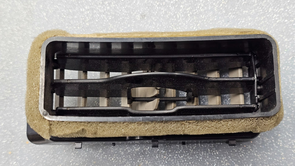 🔥 09-12 FORD FLEX DASH CENTER LEFT DRIVE  AIR AC A/C  VENT HEATER PANEL TAN