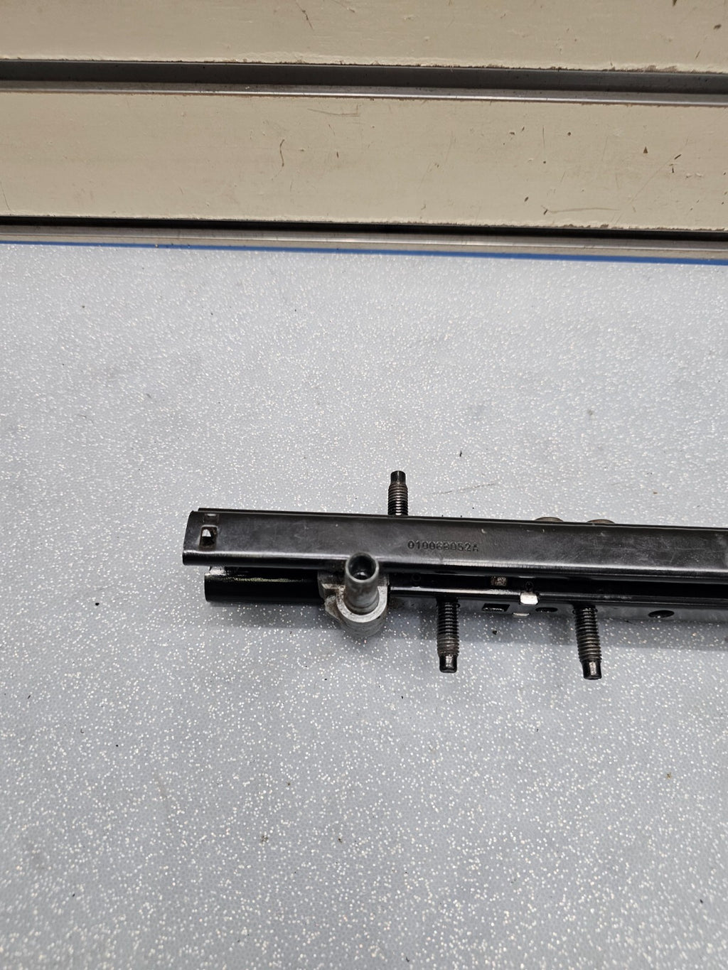 06-08 Dodge Ram 1500 2500 Left Driver Seat Track Adjuster Left Sliding Rail OEM