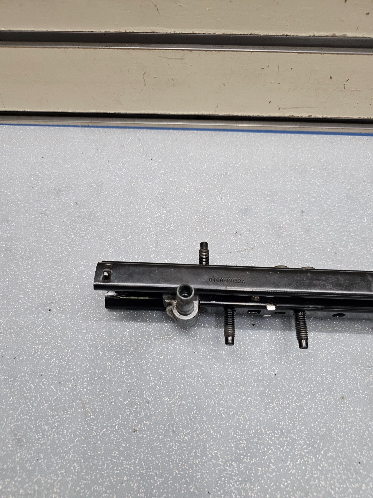 06-08 Dodge Ram 1500 2500 Left Driver Seat Track Adjuster Left Sliding Rail OEM