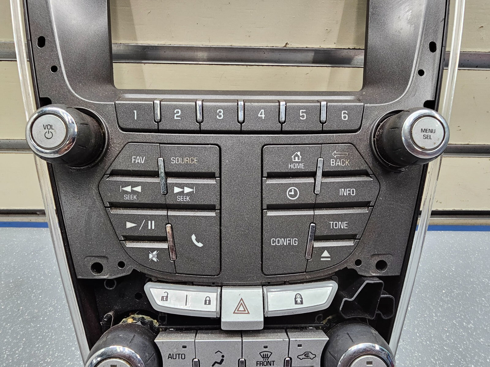 🔥12-15 Equinox Terrain Dash AM FM Radio Stereo Climate Control Trim Panel Bezel