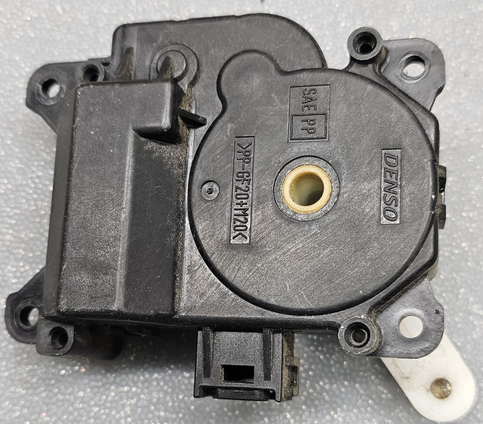 🔥00-04 Toyota Avalon left actuator OEM