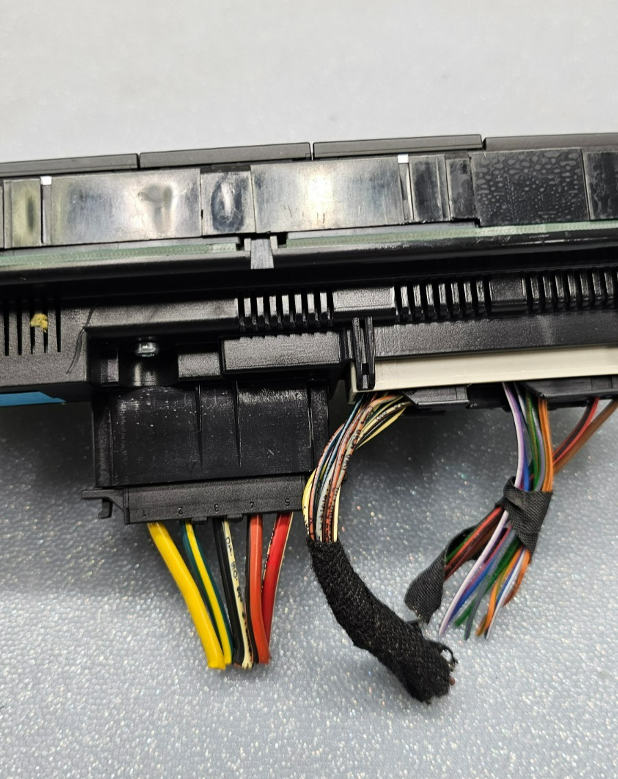 10-14 Volkswagen GOLF Dash AC Heater Temperature Climate Control Air Conditioner