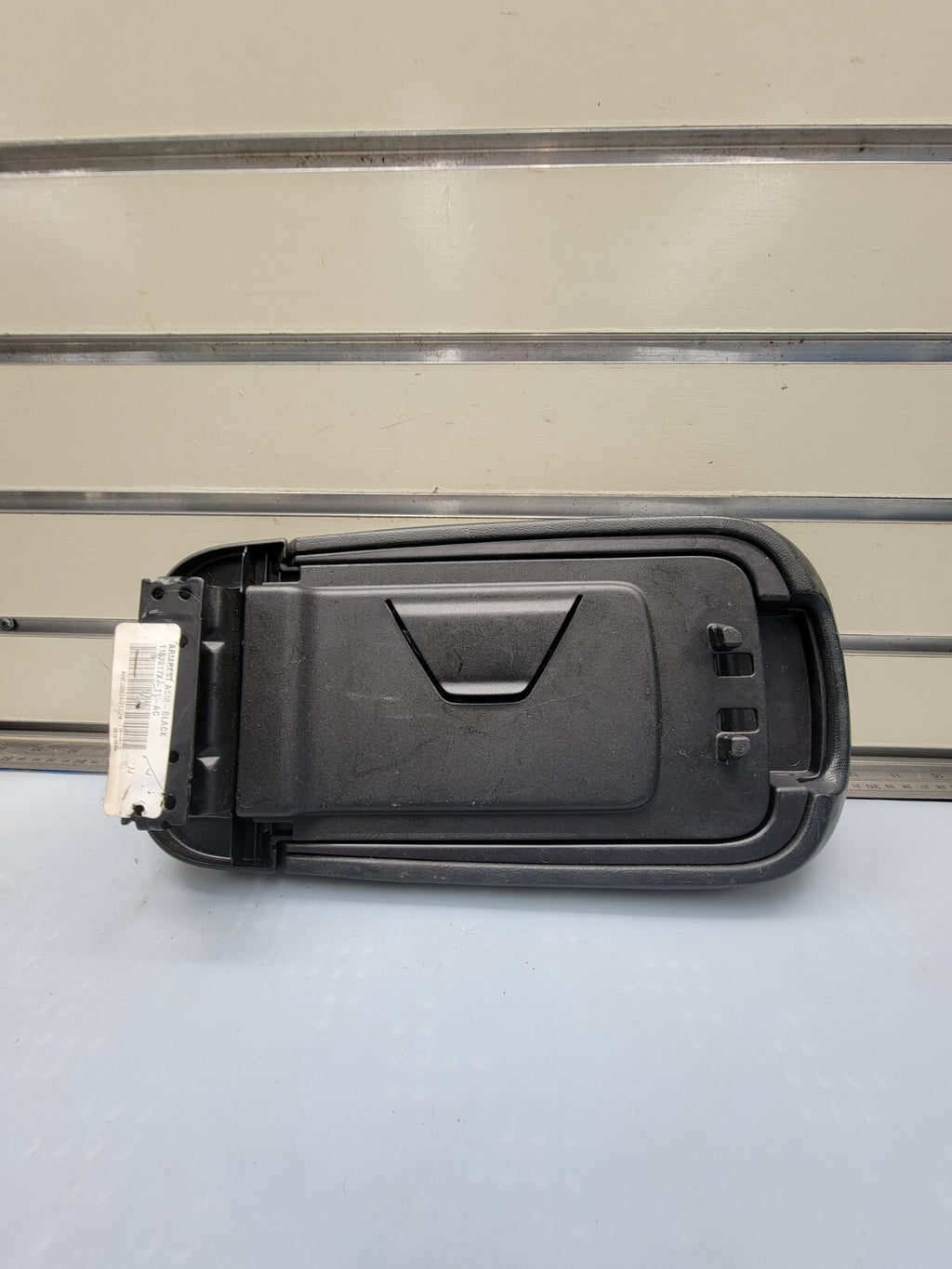 🔥2011-2014 CHRYSLER 200 DODGE AVENGER CENTER CONSOLE LID ARM REST BLACK