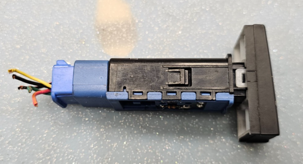 🔥2004-2006 Kia Spectra Front Windshield Defrost Control Switch OEM