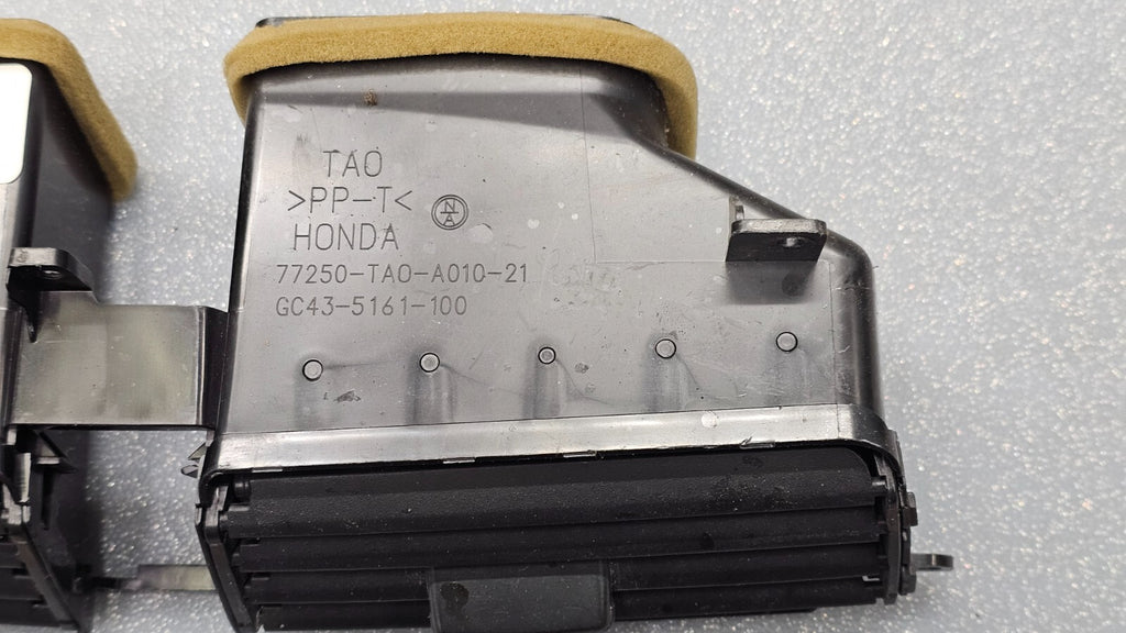 🔥08-12 Honda Accord Middle Center Dash Air Vent Heater Conditioning Black OEM